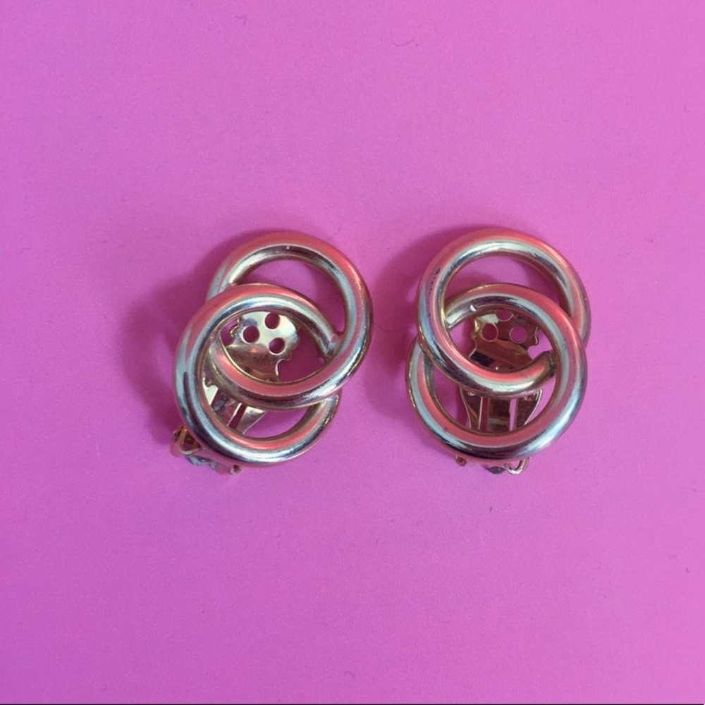 gold clip on infinity circle geometric earrings